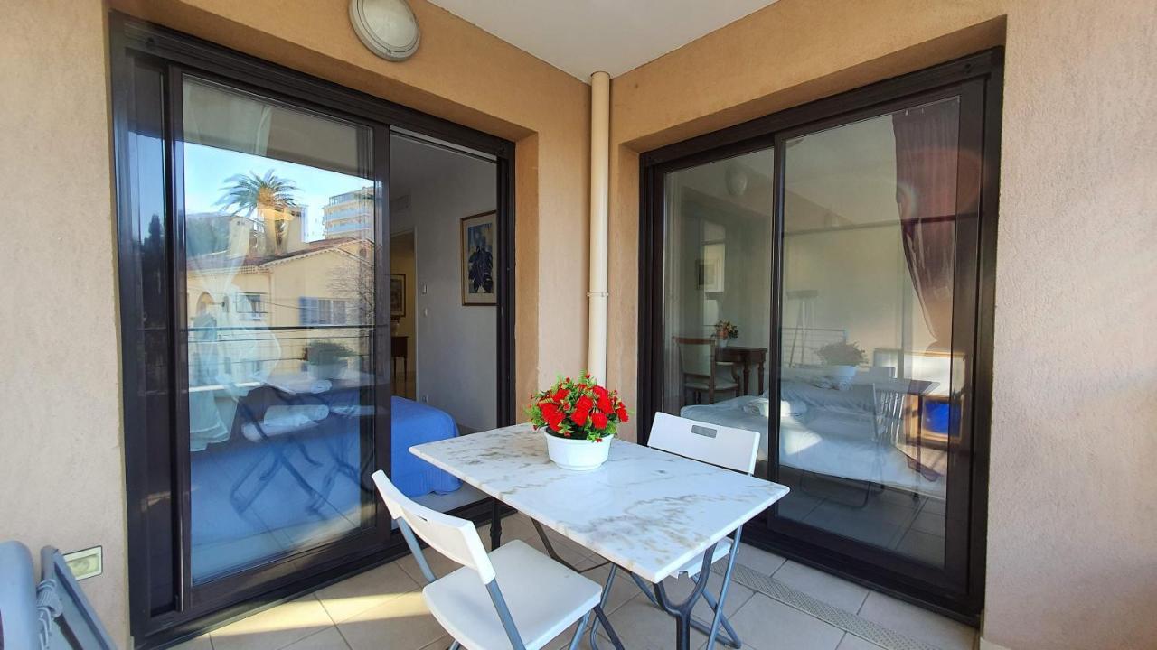 Spacious Luxury Apt, 12 Min Walk To Croisette Beach And Conf Centre カンヌ エクステリア 写真