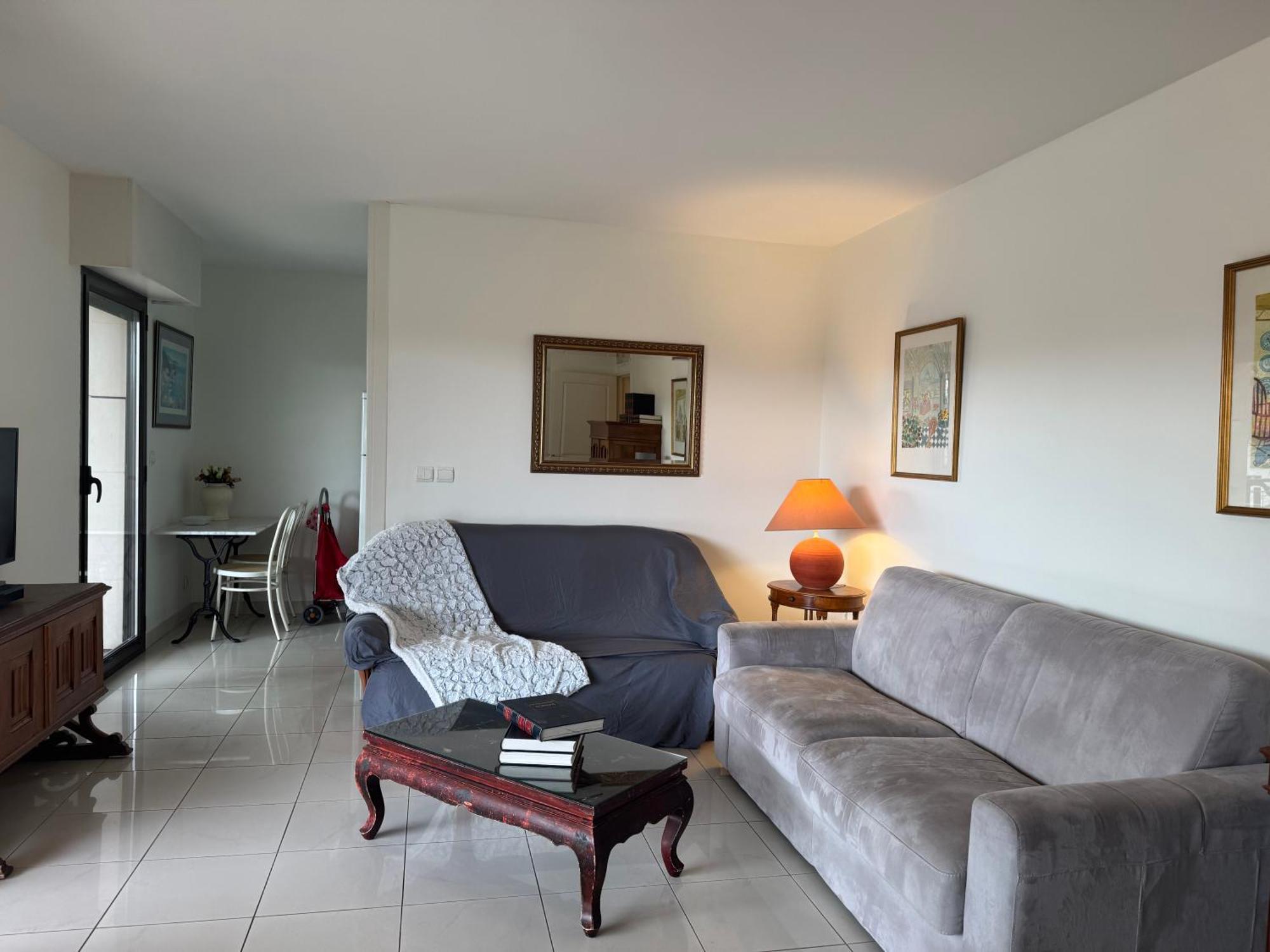 Spacious Luxury Apt, 12 Min Walk To Croisette Beach And Conf Centre カンヌ エクステリア 写真